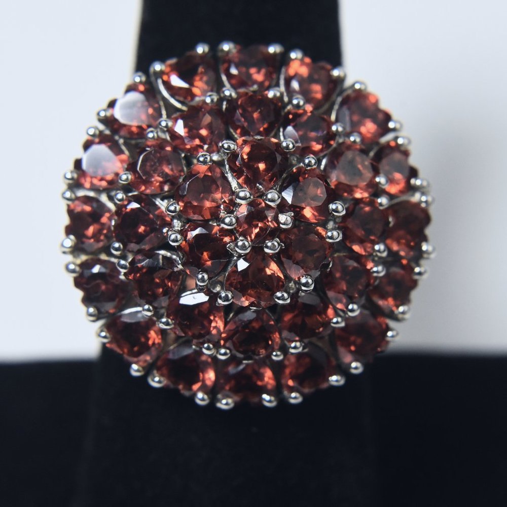 Beautiful Red Garnet Hearts Cocktail Sterling Silver Ring - Size 7.25